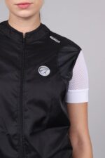 COLETE CORTA VENTO MAURO RIBEIRO NEW ONE BLACK  FEM - Imagem 3