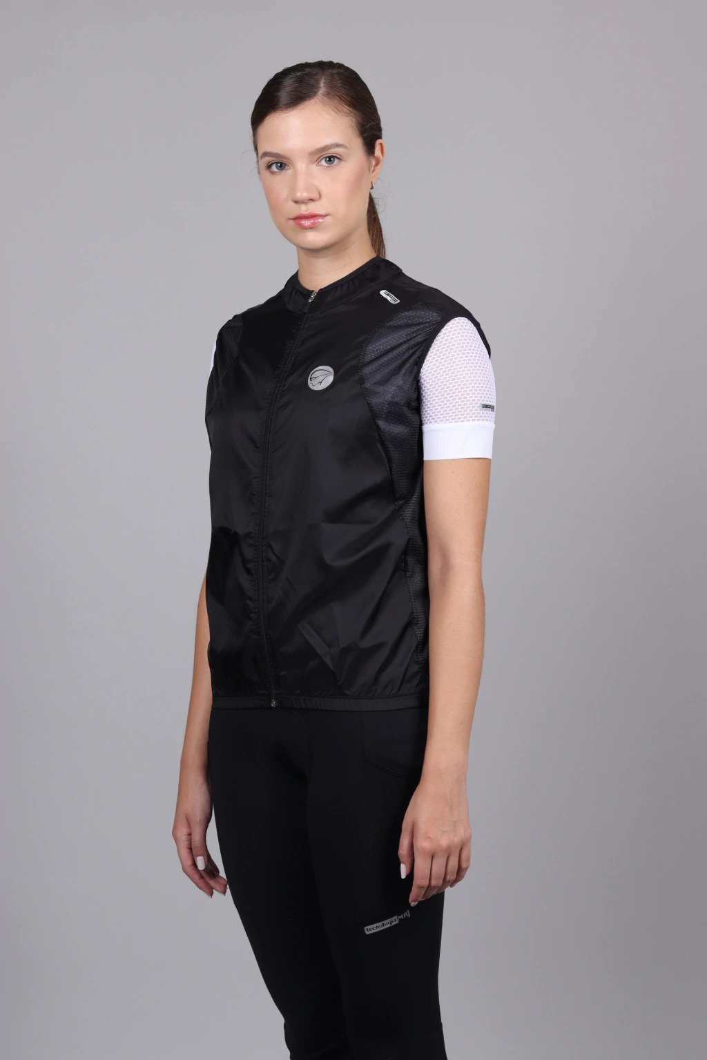 COLETE CORTA VENTO MAURO RIBEIRO NEW ONE BLACK FEM - Imagem 5